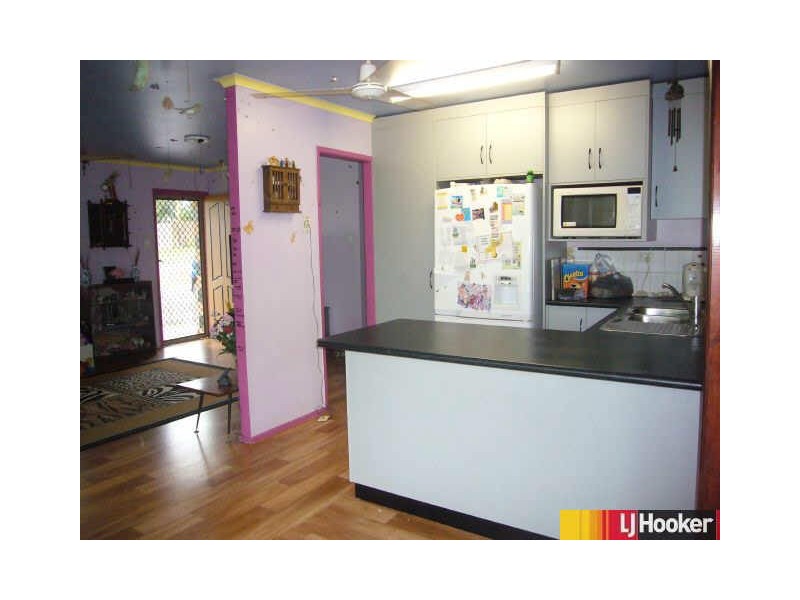 14 Wallace Street, Bucasia QLD 4750