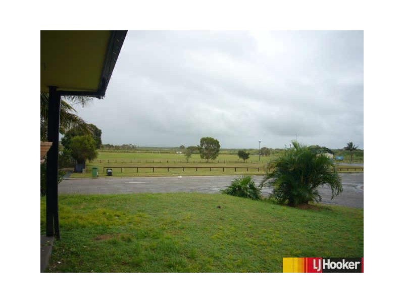 14 Wallace Street, Bucasia QLD 4750