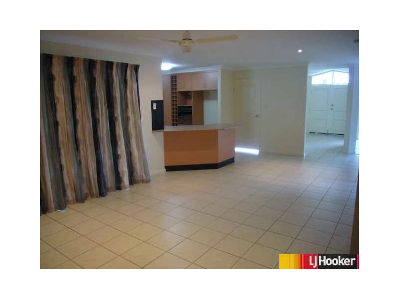 41 Victor Avenue, Glenella QLD 4740