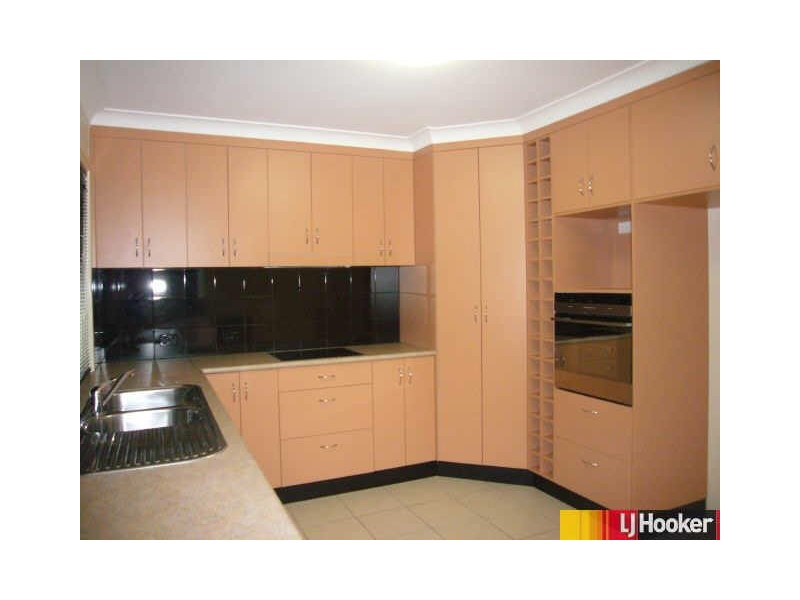 41 Victor Avenue, Glenella QLD 4740