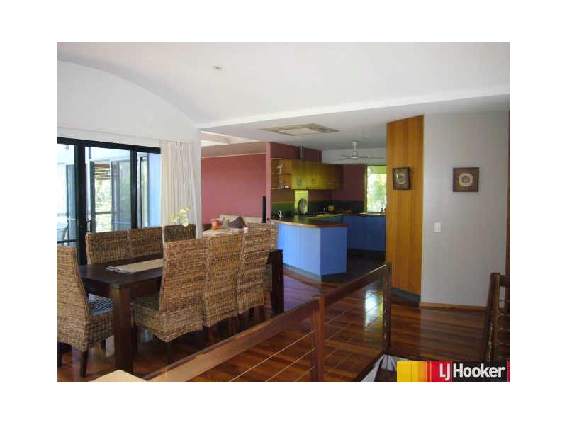 174 Waverley Street, Bucasia QLD 4750