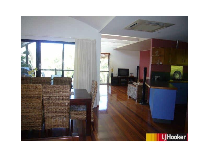 174 Waverley Street, Bucasia QLD 4750