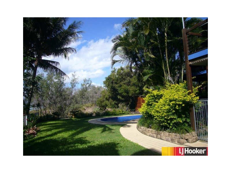 174 Waverley Street, Bucasia QLD 4750