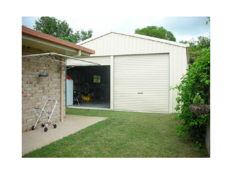 17 Michelle Crescent, Bucasia QLD 4750