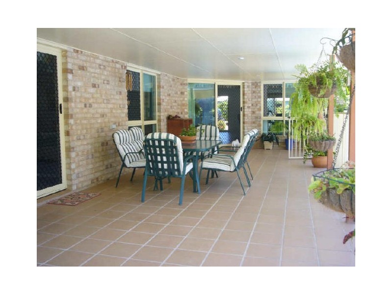 17 Michelle Crescent, Bucasia QLD 4750