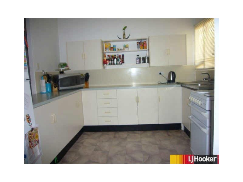 11 Houdewind Street, Eimeo QLD 4740