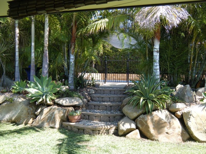 15 Botha Street, Blacks Beach QLD 4740