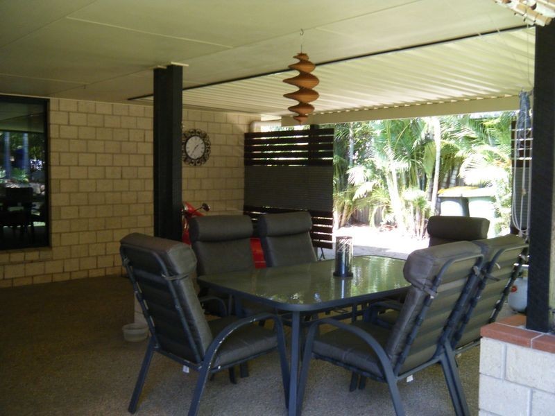 15 Botha Street, Blacks Beach QLD 4740