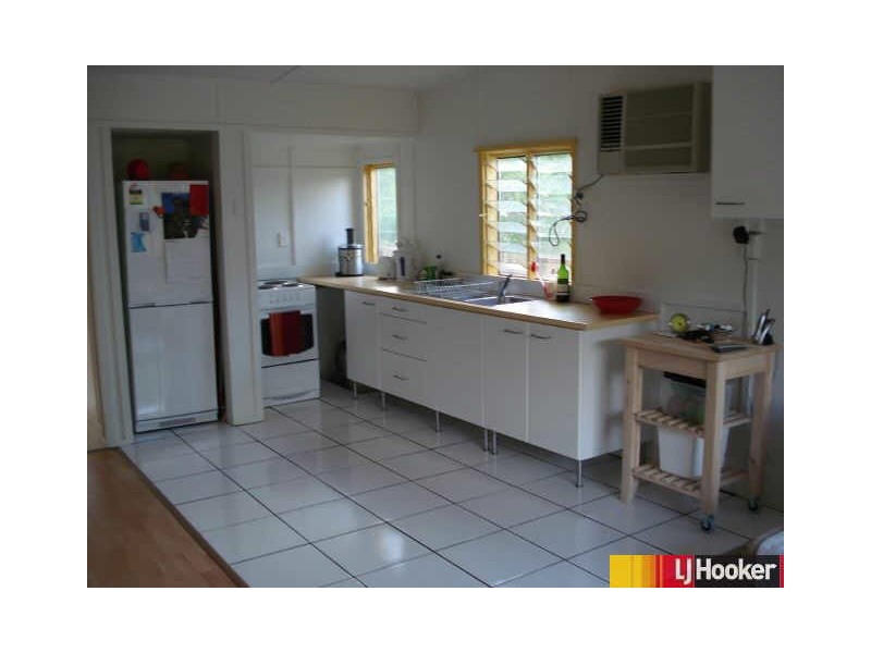 2 Fisher Street, Bucasia QLD 4750