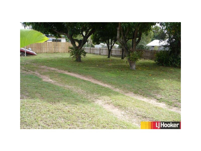 167a Waverley Street, Bucasia QLD 4750