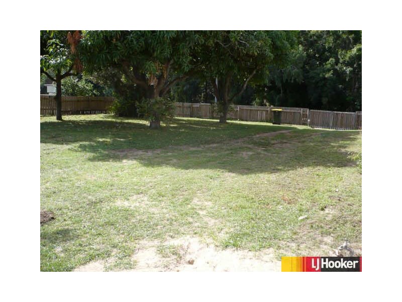 167a Waverley Street, Bucasia QLD 4750