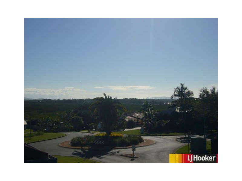 6 Coral Ridge Drive, Eimeo QLD 4740