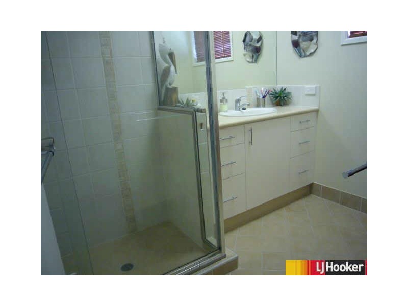 14 Van Eldik Ave, Andergrove QLD 4740