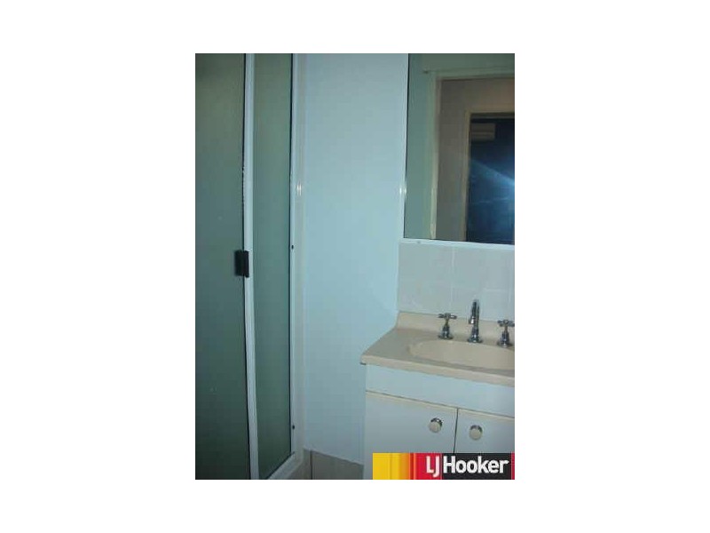 6 Hillcrest Street, Eimeo QLD 4740