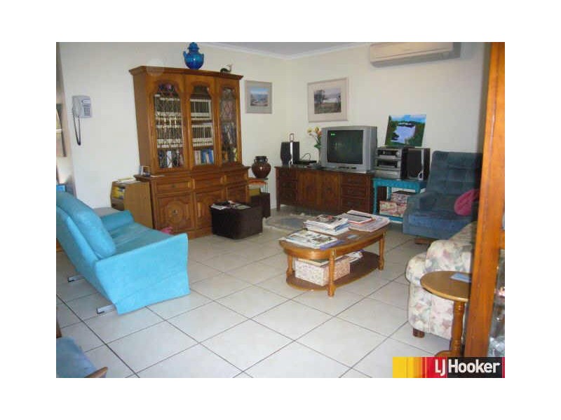 32 Coral Drive, Blacks Beach QLD 4740