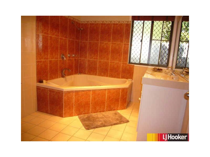 108 Shoal Point Road, Shoal Point QLD 4750