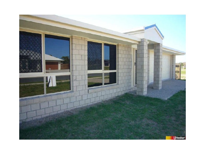 13 Stone Drive, Bucasia QLD 4750