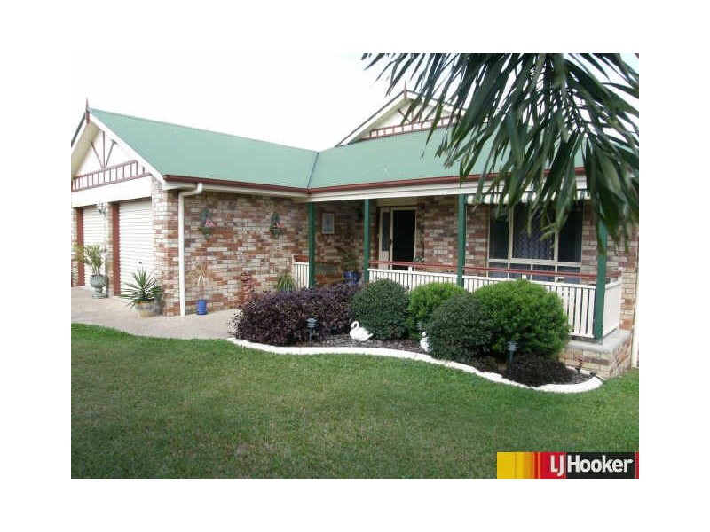 14 Barber Drive, Eimeo QLD 4740