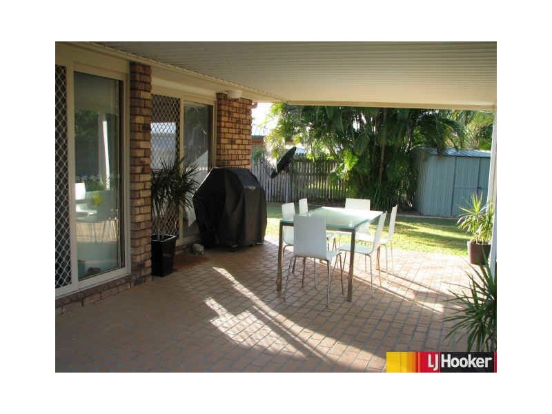 7 Theodore Crescent, Rural View QLD 4740