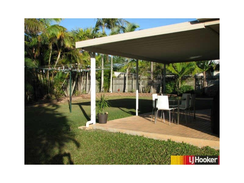 7 Theodore Crescent, Rural View QLD 4740