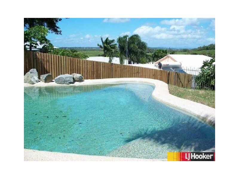 22 McLaughlin Drive, Eimeo QLD 4740