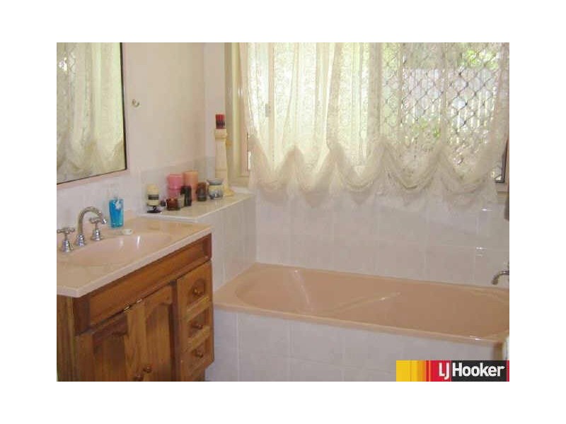 9 Muldoon Court, Eimeo QLD 4740