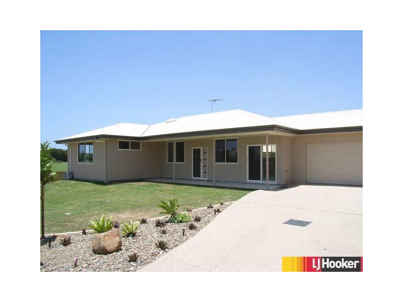 10/8 Mulcahy Crescent, Eimeo QLD 4740