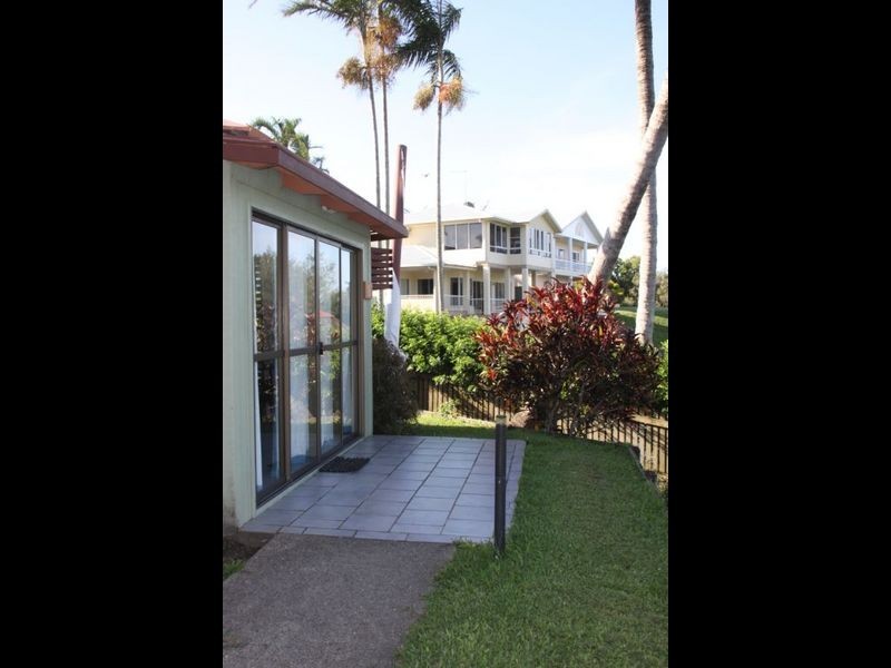 16/12 Homestead Bay Avenue, Shoal Point QLD 4750