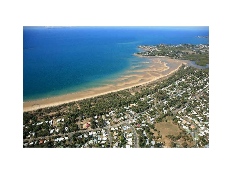 3 Cook Street, Bucasia QLD 4750