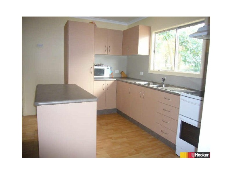 27 Main Street, Bakers Creek QLD 4740
