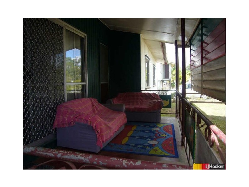27 Main Street, Bakers Creek QLD 4740