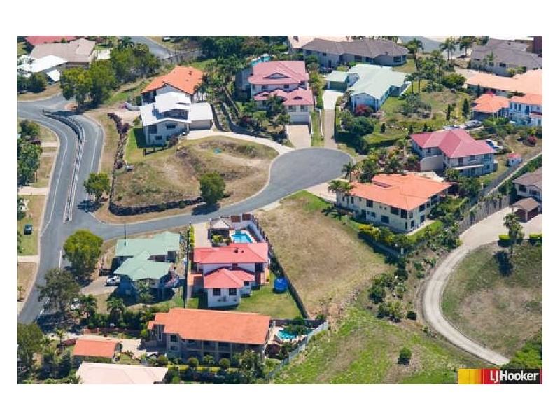 1 Rainbow Crescent, Blacks Beach QLD 4740