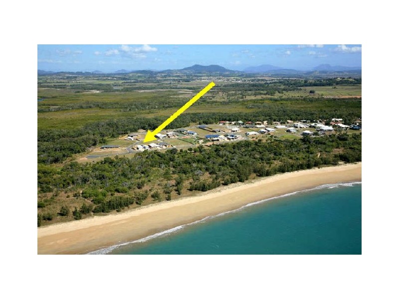 11 Friarbird Avenue, Blacks Beach QLD 4740