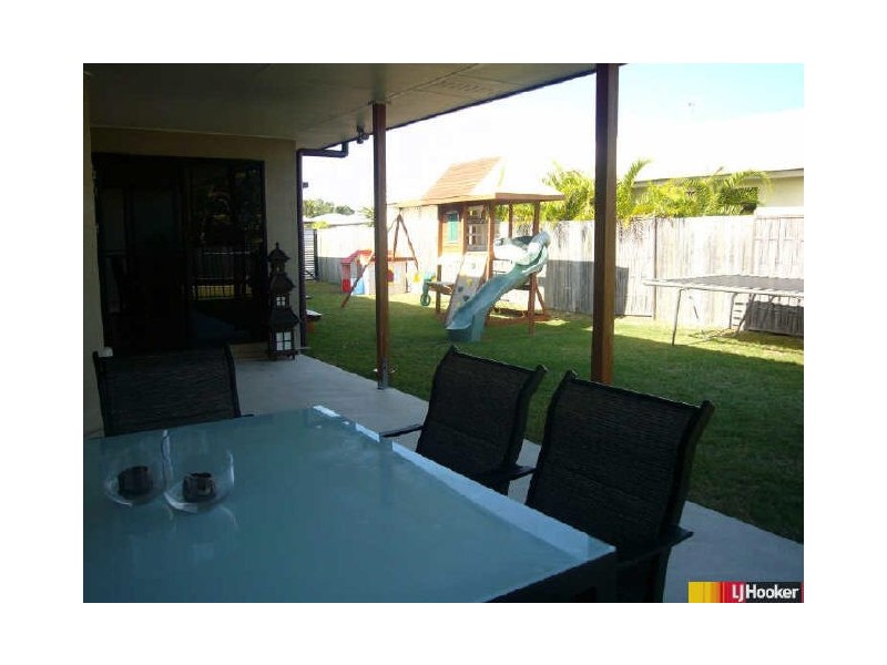 23 Michelle Crescent, Bucasia QLD 4750