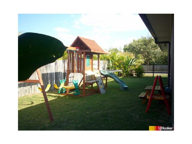 23 Michelle Crescent, Bucasia QLD 4750