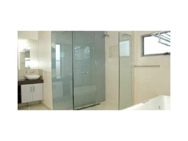 15 Seafarer Court, Blacks Beach QLD 4740