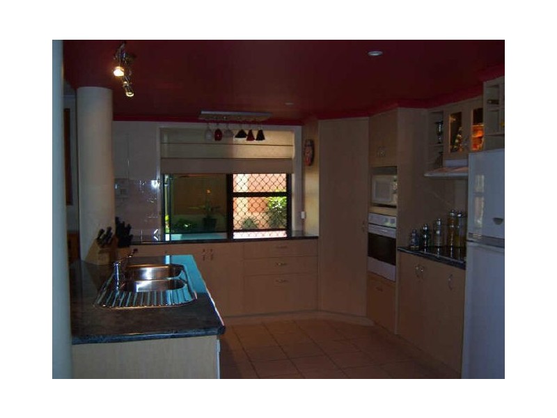 41 Slater Avenue, Blacks Beach QLD 4740