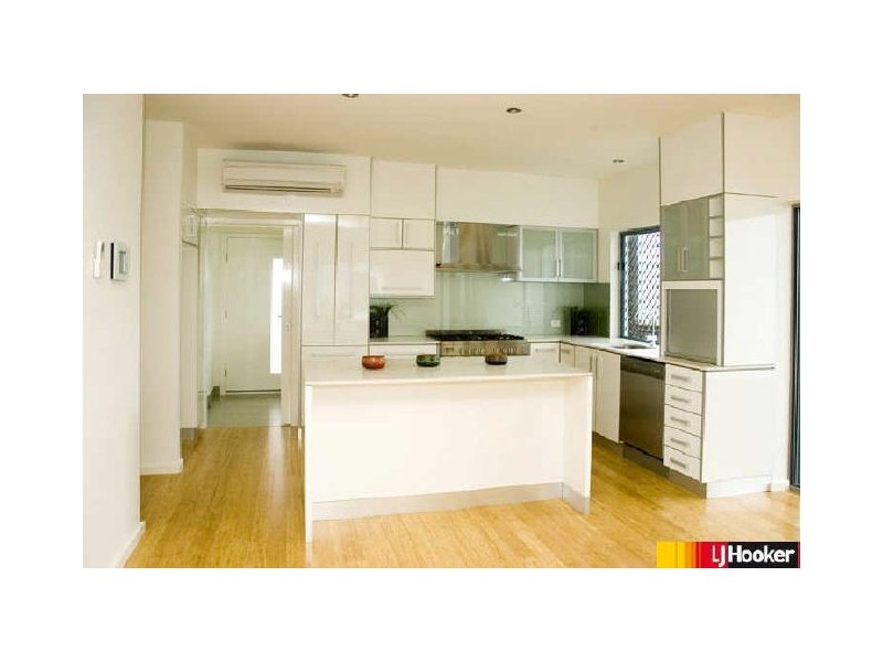 2 & 4/100 Binnington Esplanade, East Mackay QLD 4740