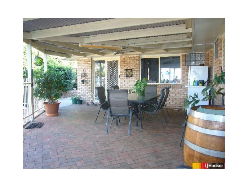 3 Hillcrest Street, Eimeo QLD 4740
