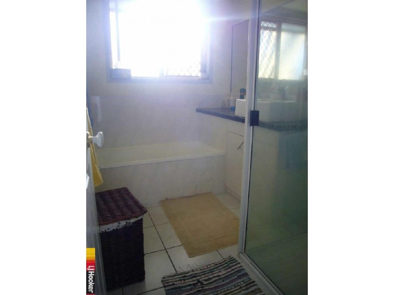 3 Hillcrest Street, Eimeo QLD 4740