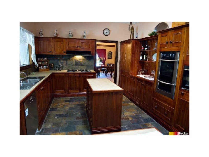 12 Admiral Drive, Dolphin Heads QLD 4740