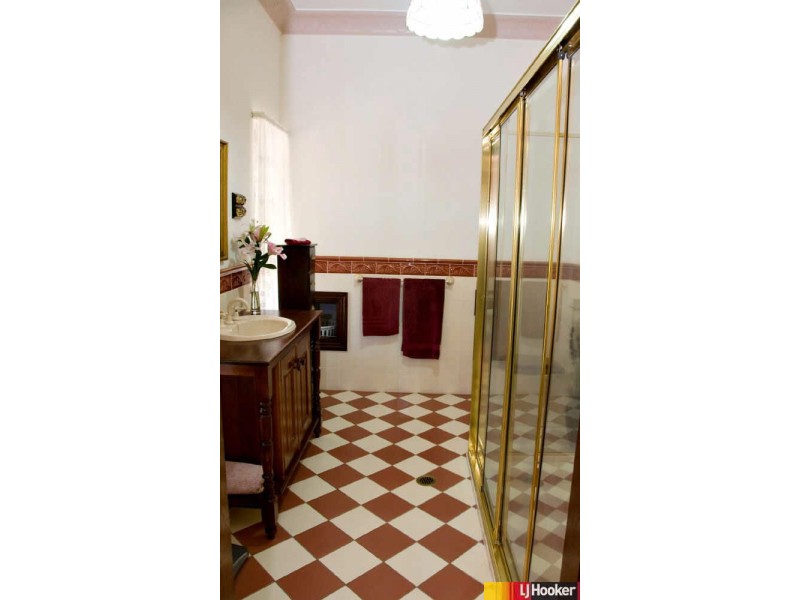 12 Admiral Drive, Dolphin Heads QLD 4740