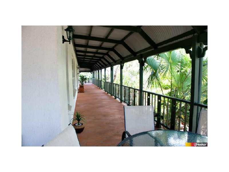 12 Admiral Drive, Dolphin Heads QLD 4740