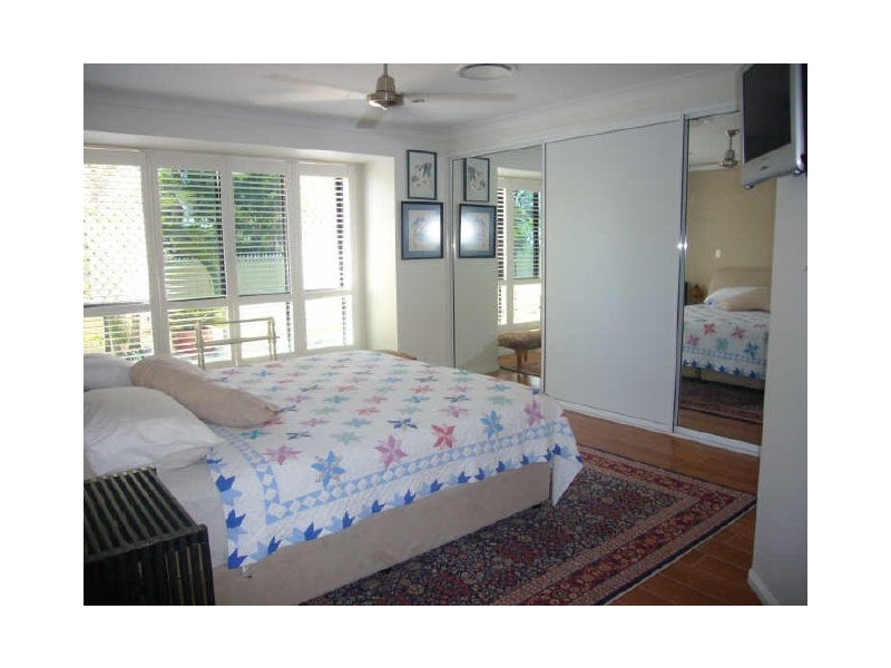 4 Urarii Crescent, Shoal Point QLD 4750