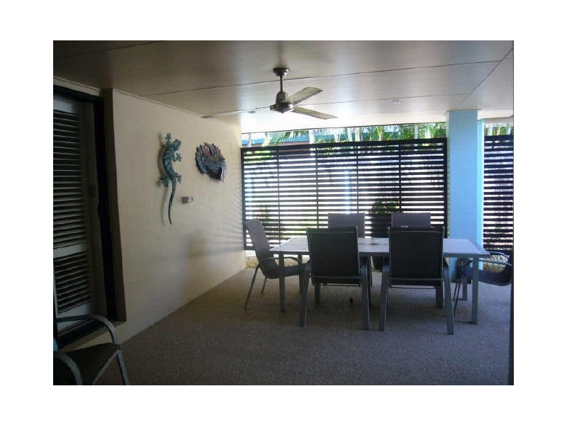 4 Urarii Crescent, Shoal Point QLD 4750