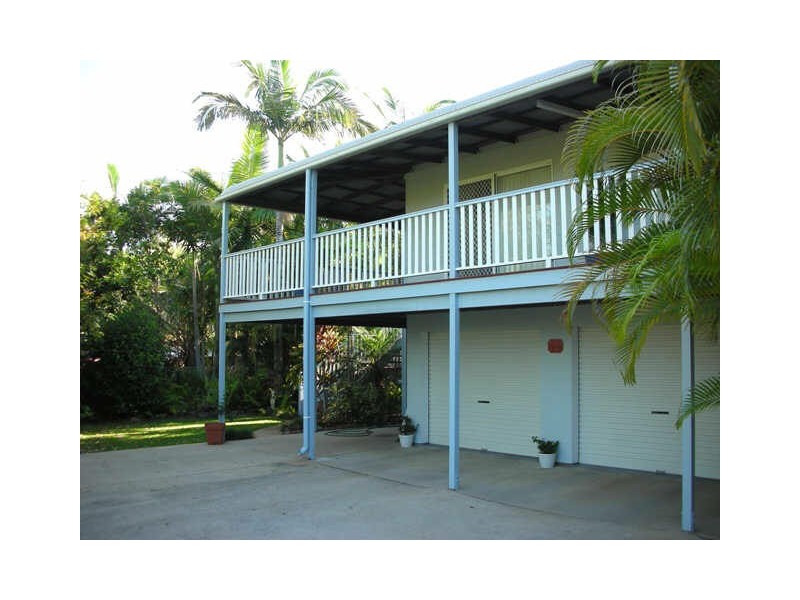 3 Woodlands Drive, Eimeo QLD 4740