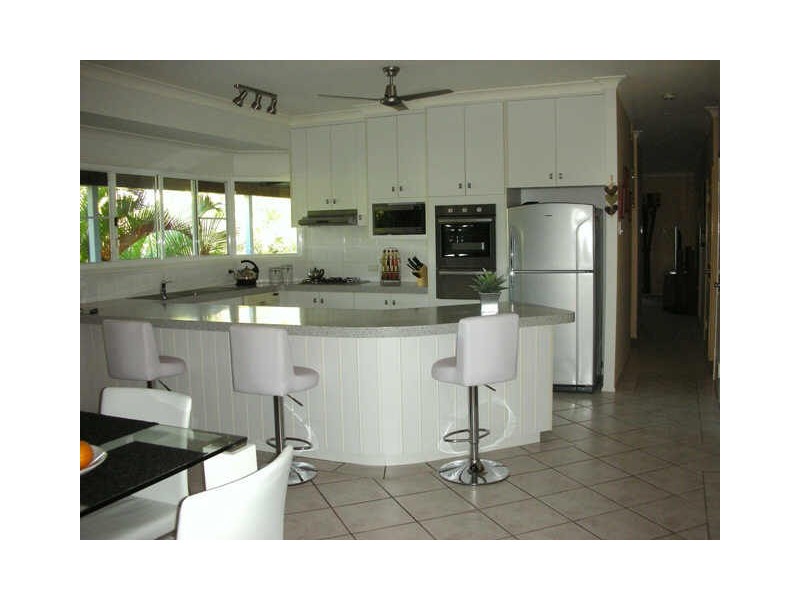 3 Woodlands Drive, Eimeo QLD 4740