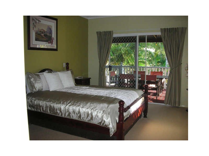 3 Woodlands Drive, Eimeo QLD 4740