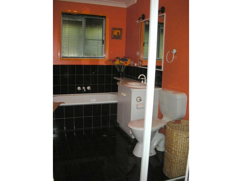 3 Woodlands Drive, Eimeo QLD 4740