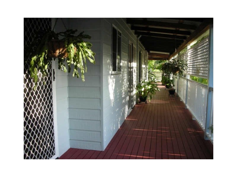 3 Woodlands Drive, Eimeo QLD 4740